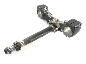 Yamaha V Max 1200 2we [1996] - fork bridge below - 0