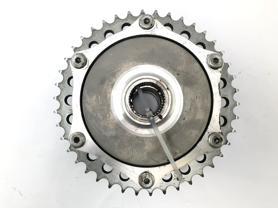 Triumph Sprint ST 1050 [2005] - chain wheel sprocket with chain wheel carrier