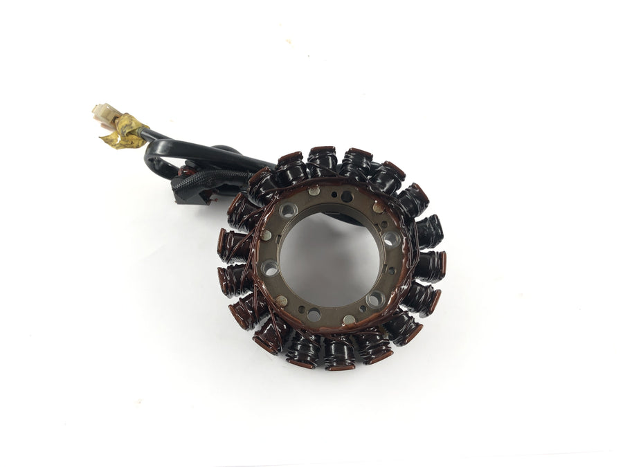 Honda CBR 900 RR SC33 [1996] - Alternator Stator Ignition