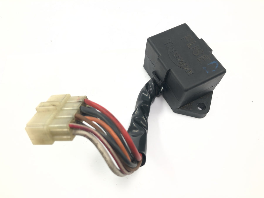 Triumph Tiger 900 T400 [1998] - Fuse box fuse box fuse housing