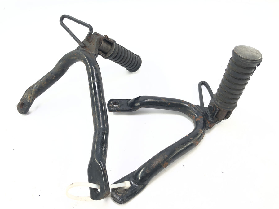 Yamaha XT 350 3YT / 55V [1990] - repose-pieds palacutive avec couple de titulaire