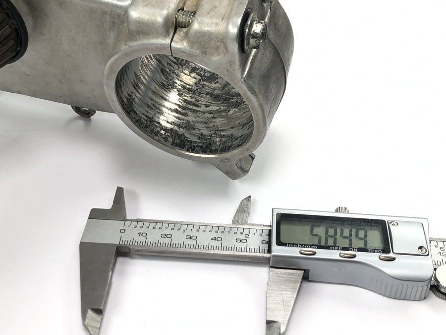 Suzuki RM Z 250 RJ41A [2007] - Gabelbrücke unten Lenkkopf