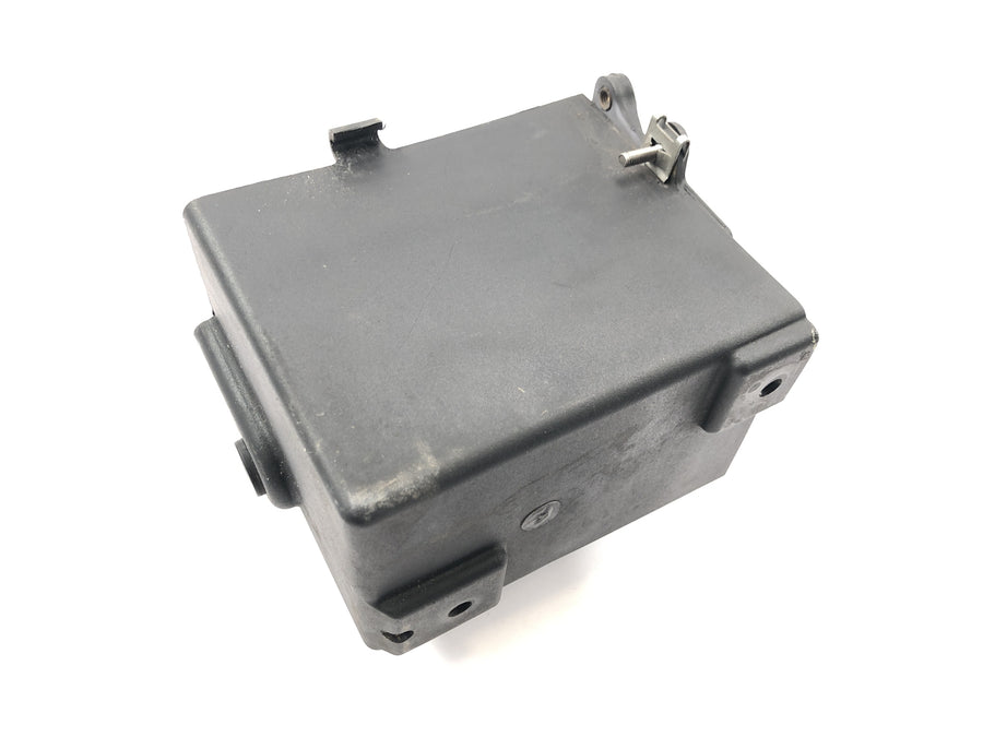 Triumph Adventurer 900 T309RT [1998] - Boîtier batterie support batterie compartiment batterie