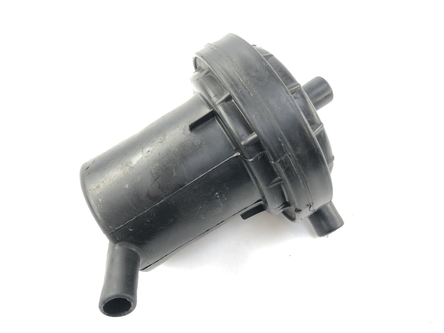 Honda NX 650 Rd02 [1989] - Ventilation du carter de contenant de ventilation