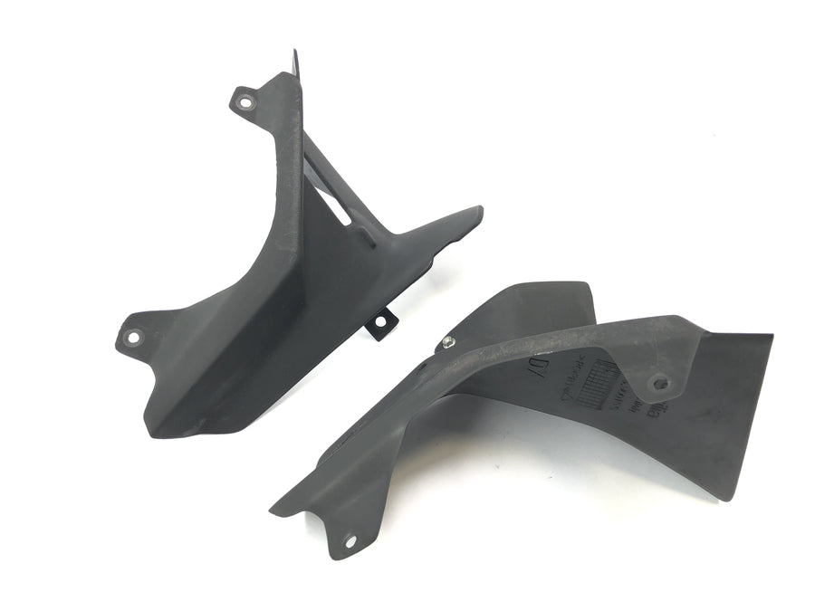 Aprilia RST 1000 FUTURA [2002] - Coppia di coperture per rivestimento laterale