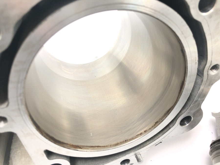 BMW F 650 GS R13 [2000] - cylinder with piston