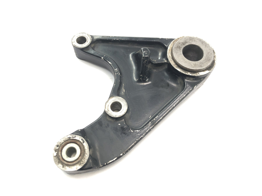 Triumph Daytona 900 T300 [1996] - Brake anchor mount for rear brake caliper