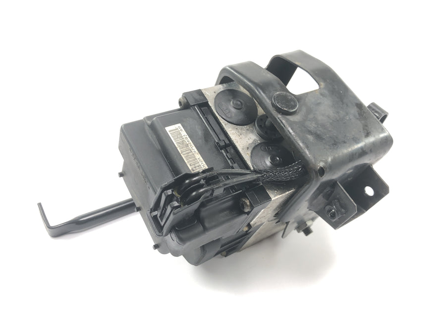 BMW F 650 GS R13 [2000] - Bloc modulateur du calculateur hydraulique ABS