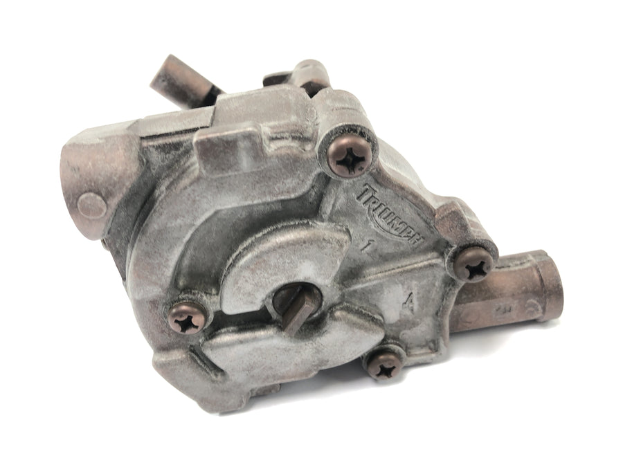 Triumph Daytona 900 T300 [1996] - Oil pump