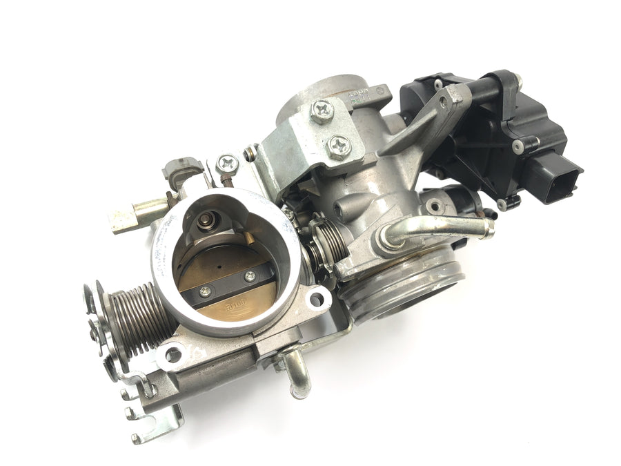 Suzuki VZ 1500 WVCU [2011] - Throttle valve gas control flap