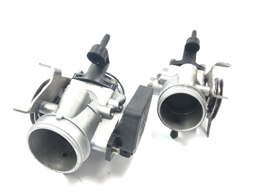 BMW R 1150 RT R22 [2001] - Drosselklappe Einspritzventil links rechts Set