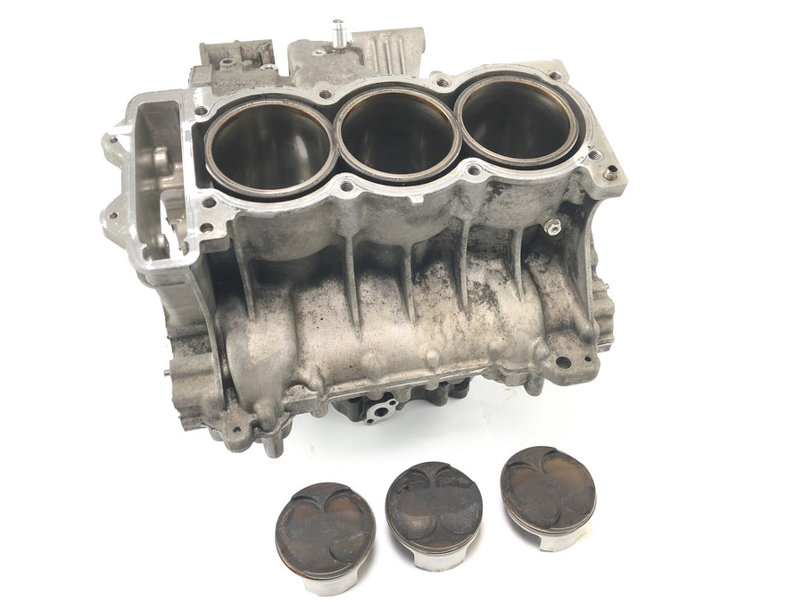 Triumph Sprint ST 1050 [2005] - Blocage de cylindre de boîtier vide avec piston
