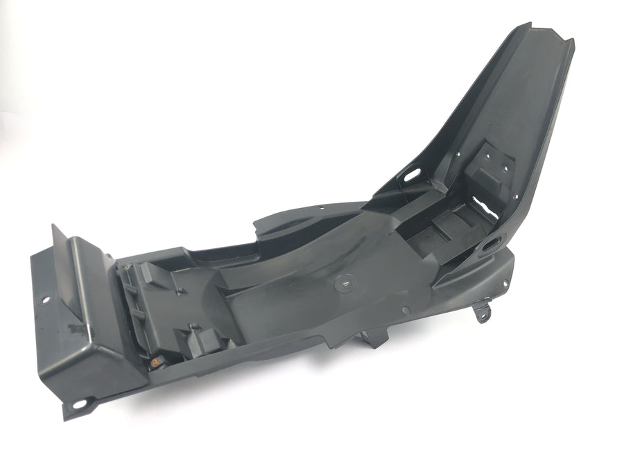Suzuki GSF 1250 SA Bandit WVCH [2007] - rear inner part rear fender