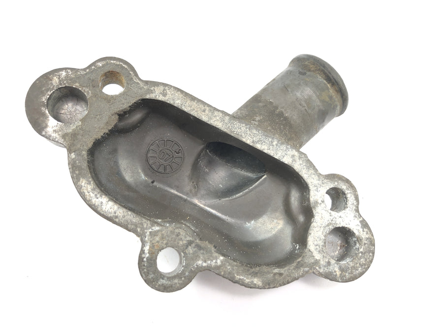 Triumph Street Triple R 675 D67LD [2010] - Kühlmittelanschluss Thermostat Gehäuse