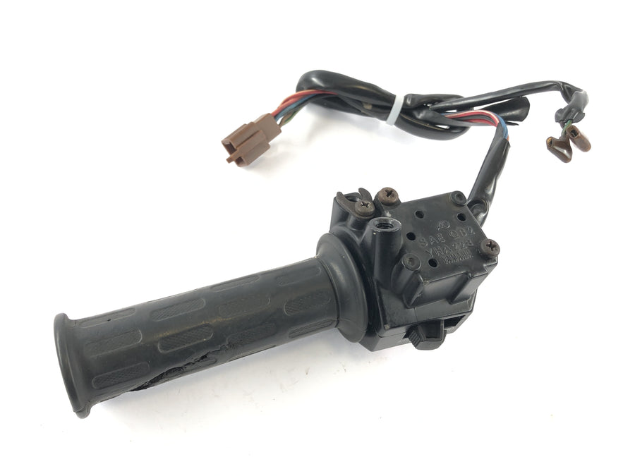 Yamaha Rz 250 R 29l [approx. 250 YPVS] - handlebar fittings handlebar switch on the right gas handle