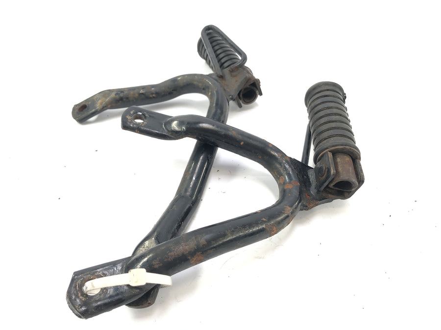 Yamaha XT 350 3YT / 55V [1990] - repose-pieds palacutive avec couple de titulaire