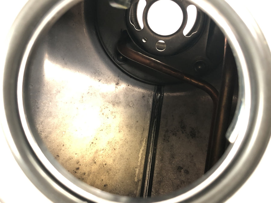 Suzuki GSF 1250 SA Bandit WVCH [2007] - Petrol tank fuel tank tank container with dent
