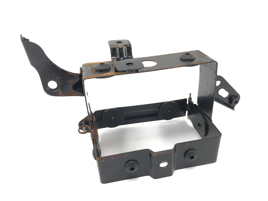 Honda GL 500 Silverwing PC02 [1982] - battery compartment battery owner