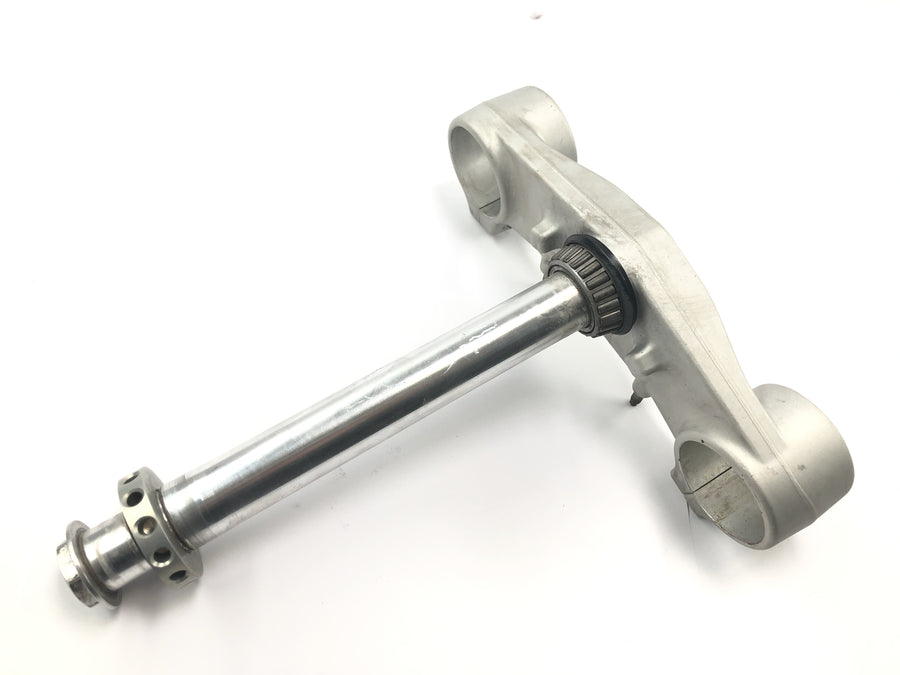 KTM Duke 690 A3 [2012] - collier de fourche de pont de fourche inférieur de tête de direction