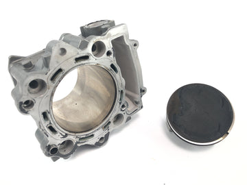 Yamaha MT 03 RM02 [2007] - Cilindro con pistone cilindro pistone camicia cilindro