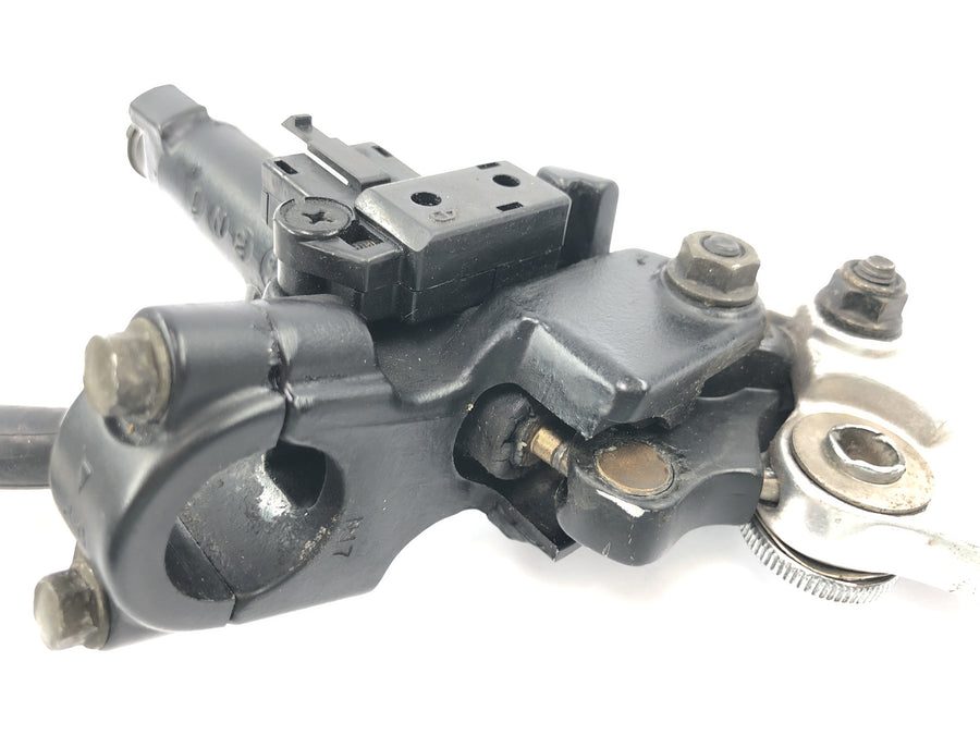 Yamaha YZF 750 R 4HN [1995] - Clutch fitting with clutch pump and clutch lever