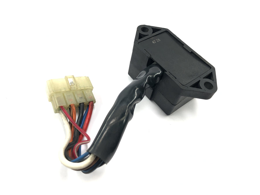 Triumph Daytona 900 T300D [1996] - Fuse box fuse box fuse holder