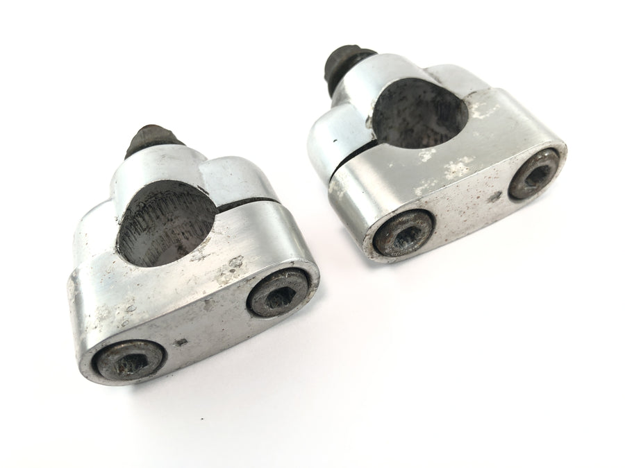 Yamaha XJR 1200 4PU [1996] - handlebar clamps handlebar stands handlebar holder riser set pair