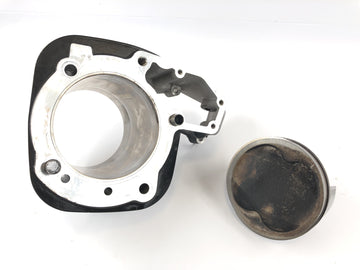 BMW R 1200 C 259c [1997] - cylinder with pistons on the left