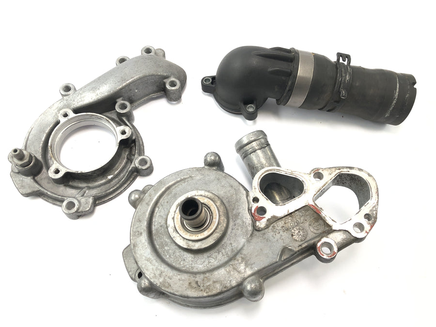 BMW K 1200 S K12S [2004] - Wasserpumpe Wasserpumpeneinheit Pumpe Rad