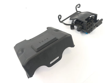 HONDA CBX 650 E RC13 [1983] - Protezione del supporto per copertina di copertura per cabine per cabine per cassetta per cassetta per fusibili - 0