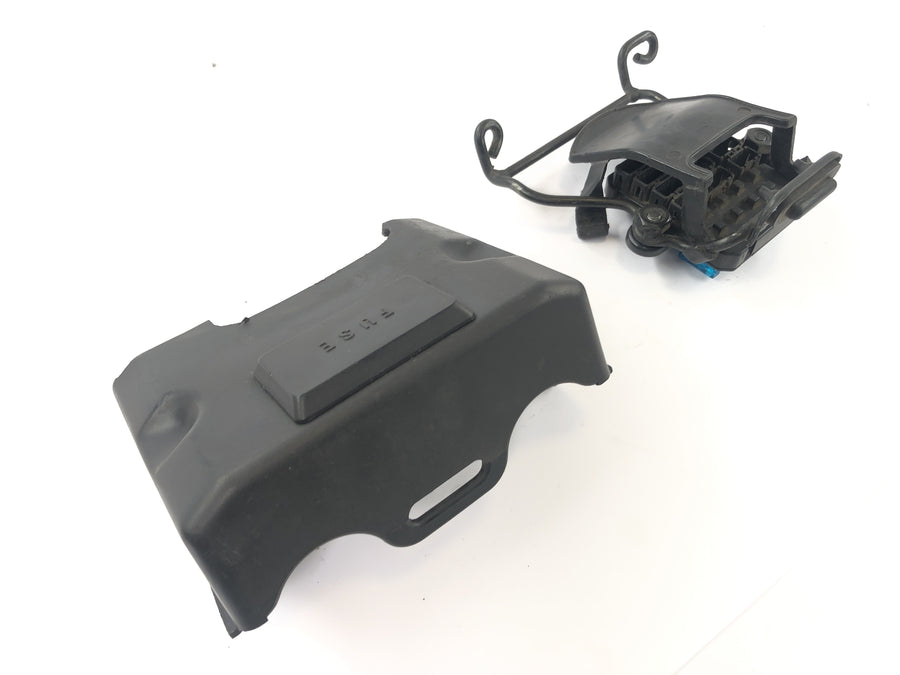 HONDA CBX 650 E RC13 [1983] - Protezione del supporto per copertina di copertura per cabine per cabine per cassetta per cassetta per fusibili