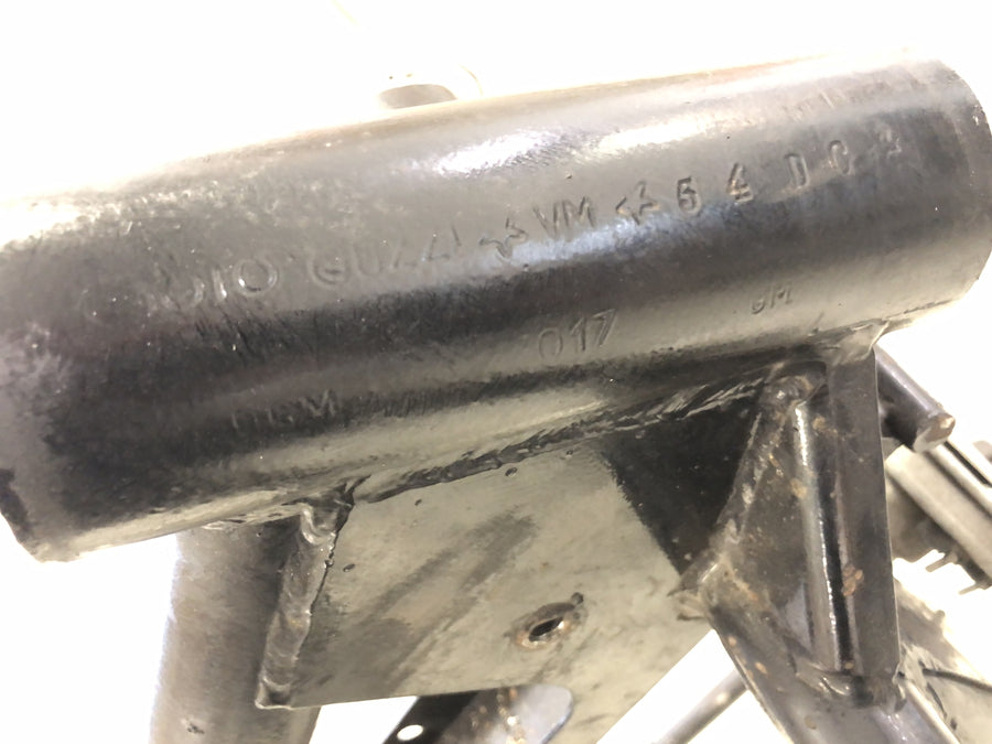 Moto Guzzi V7 Special [1971] - Frame con documenti