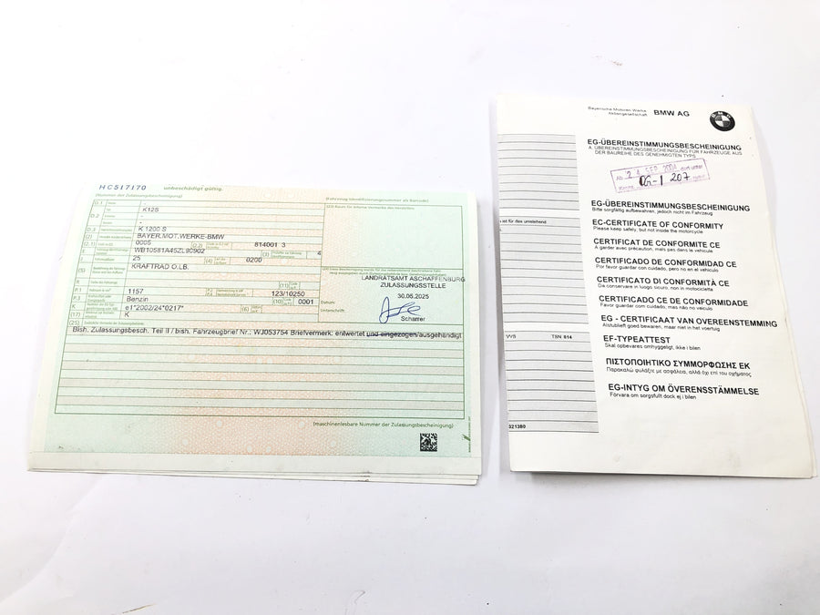 BMW K 1200 S K12S [2004] - Cadre avec papiers Cadre principal de moto