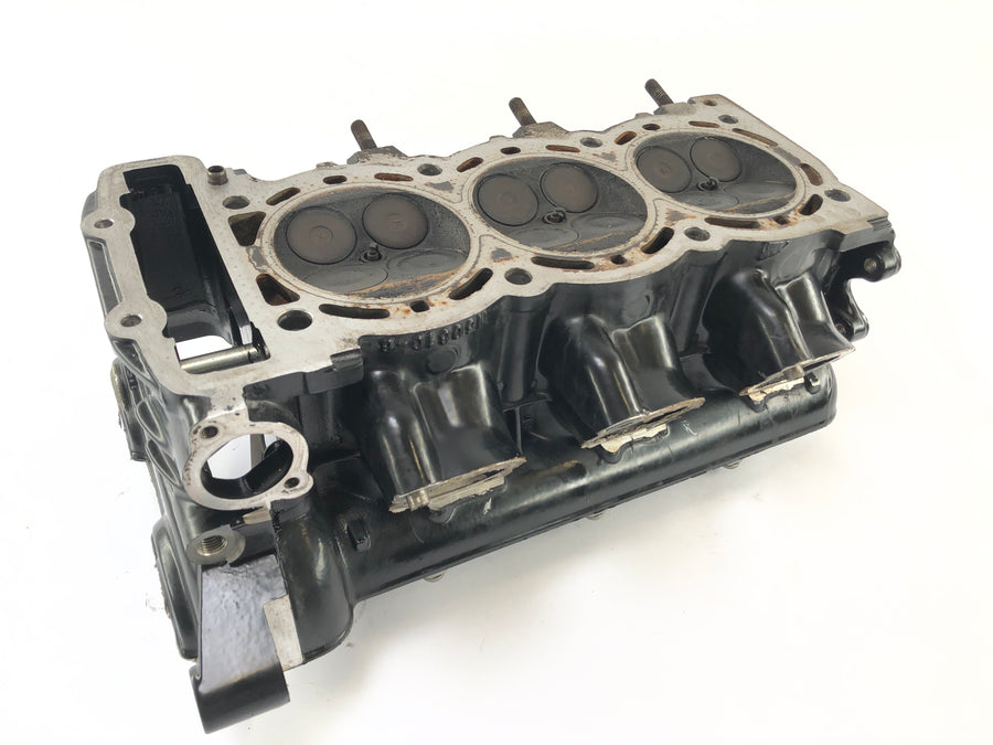 Triumph Daytona 955i T595 [1999] - Cylinder head