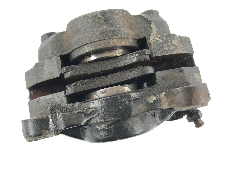 Triumph Bonneville T140V [1976] - brake caliper brake pliers behind