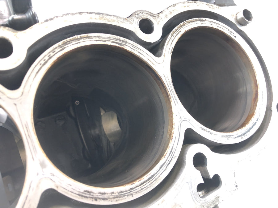 BMW K 1200 S K12S [2004] - Engine housing with piston engine block piston