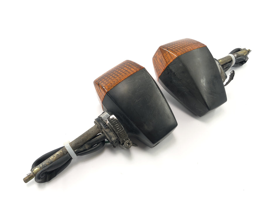 Kawasaki GPZ 1100 ZXT10E [1997] - turnkey turn signal light flashing light lamp at the front left