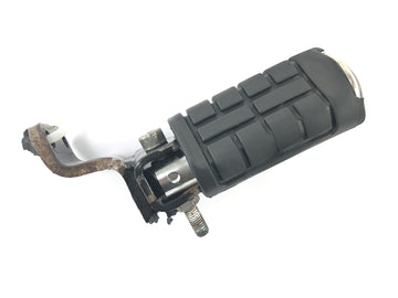 Honda VTX 1800 SC46 [2004] - Footrest passenger footrest foldable at the rear right