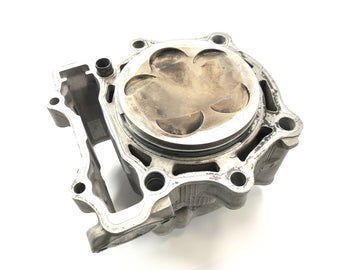 Yamaha YZ 426 F [2000] - cylinder with piston