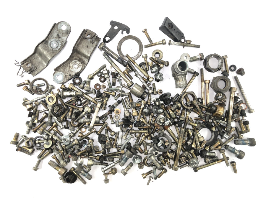 Ducati 999 H4 [2003] - screws and residual parts are convolidated