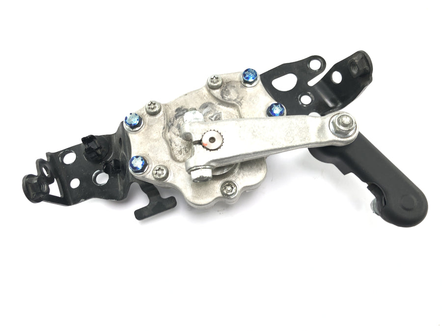Honda CBR 1000 RR SC59 [2008] - Lenkungsdämpfer Halterung Dämpfer Einheit vorne