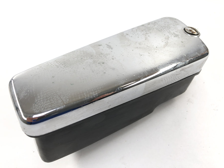 Yamaha XV 750 5G5 [1982] - Staufach toolbox