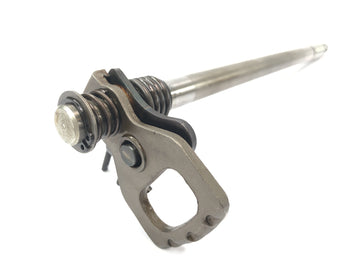 Suzuki VZ 1500 WVCU [2011] - shift shaft transmission axle rod