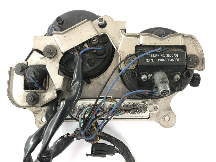 Triumph Daytona 900 T300 [1996] - Armaturen Tacho Drehzahlmesser Instrumente Kombiinstrument