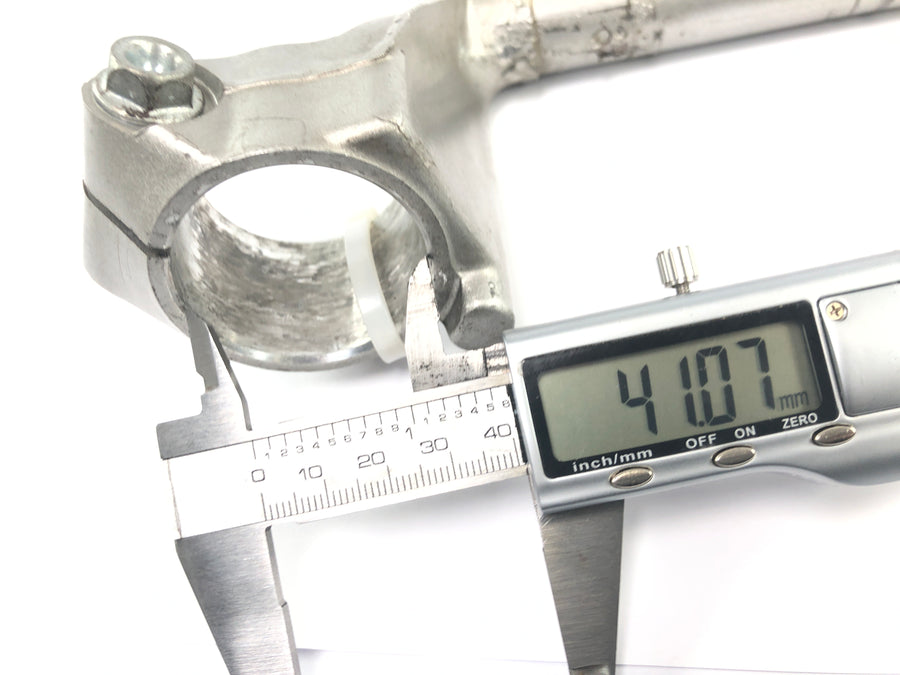 Honda VFR 800 FI RC46 [1999] - Handlebar clip-on right 41mm