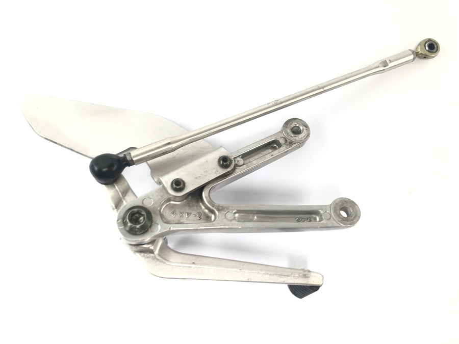 Yamaha YZF R1 RN01 [1998] - Footer del conducente a sinistra con pedale e collegamento di commutazione
