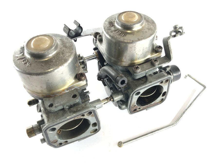 Honda GL 1000 Goldwing GL1 [1977] - Carburettor right