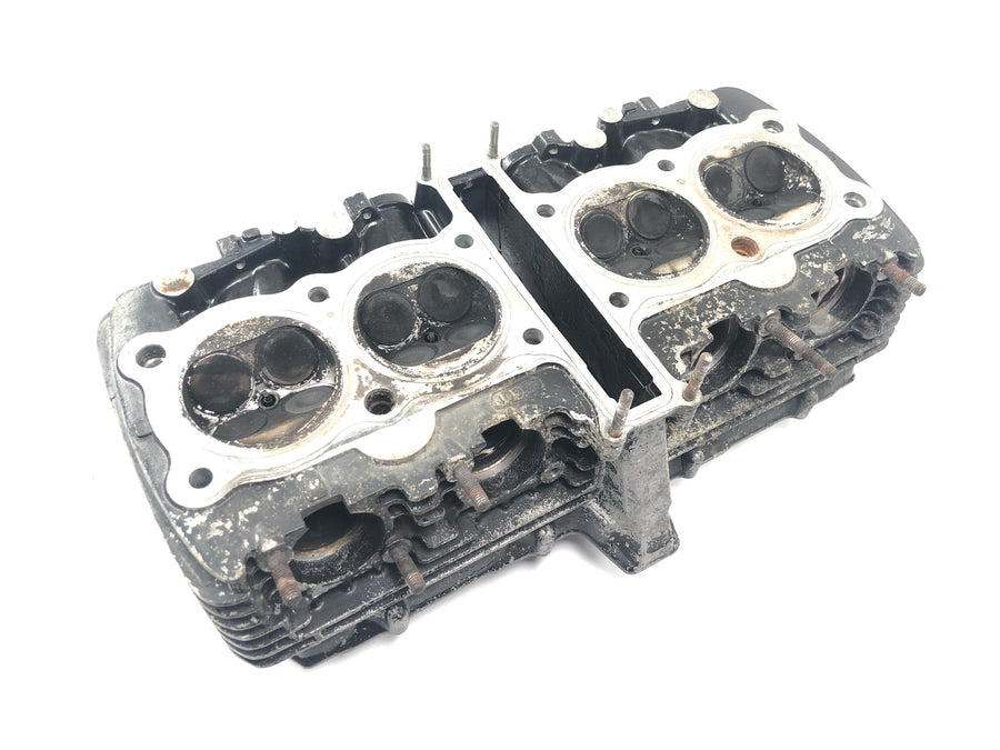 Yamaha XJR 1300 RP02 [1999] - cylinder head valve train valve seat valve guide