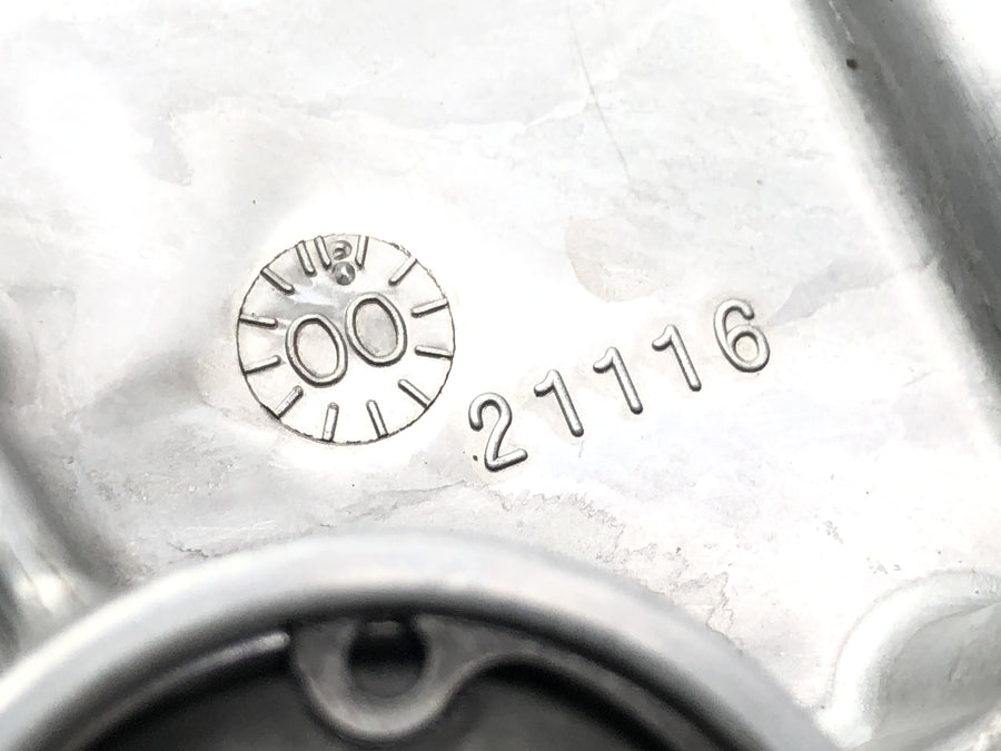 HONDA VTR 1000 SP 1 SC45 [2001] - couvercle d'embrayage à l'intérieur du carter moteur pompe à eau
