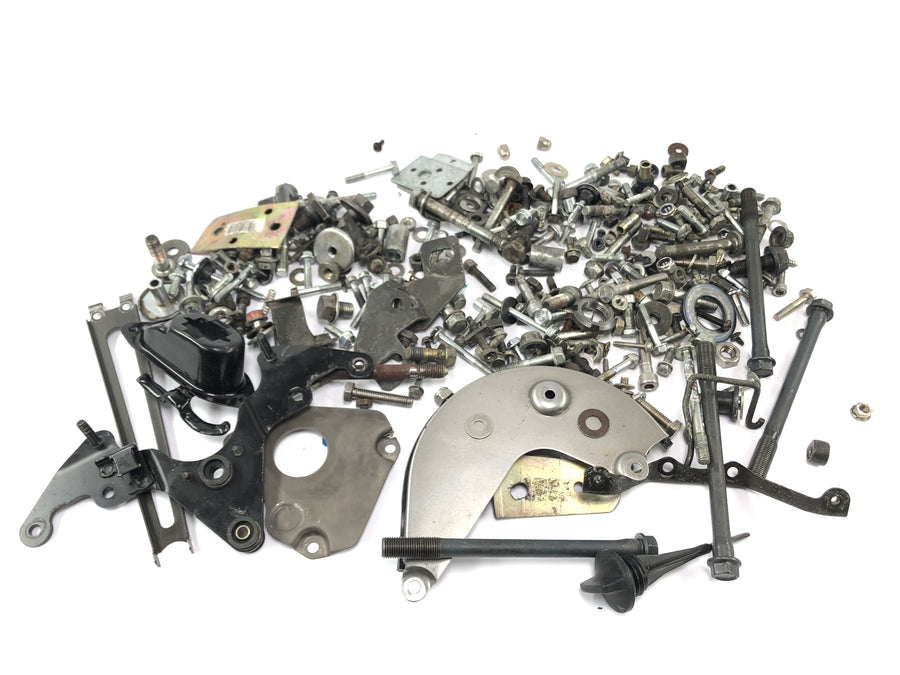 Honda GL 500 Silverwing PC02 [1982] - screws and residual parts are bundle